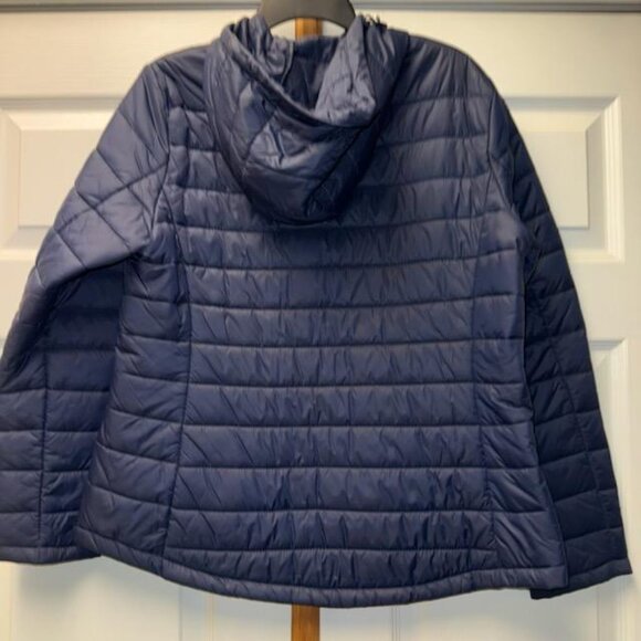 INTL d.e.t.a.i.l.s Women's Lightweight Puffer Jacket w/Hood - Sz L - Picture 3 of 3